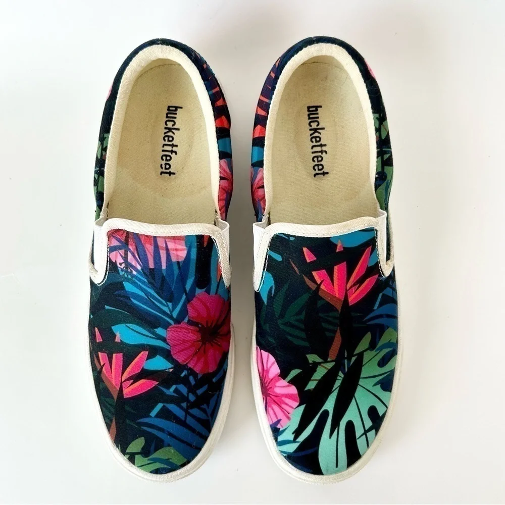 Bucketfeet Tropical Floral Palm Print Slip On Sneaker Size 7.5